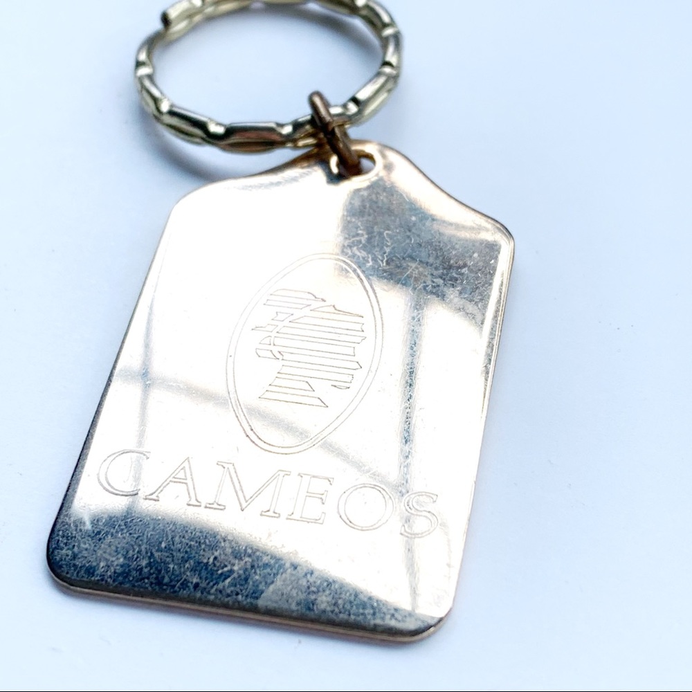 CAMEOS🎄Vintage Brass Ornament or keychain